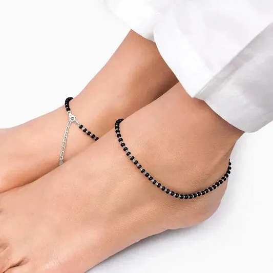 Black Beads Silver Payal (Pair)