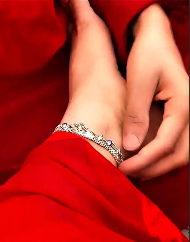 Elegent Silver Payal (Pair)