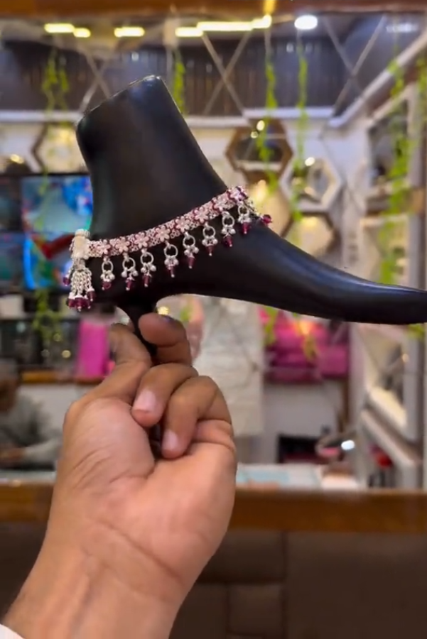 Beautiful Pazaib (pair)